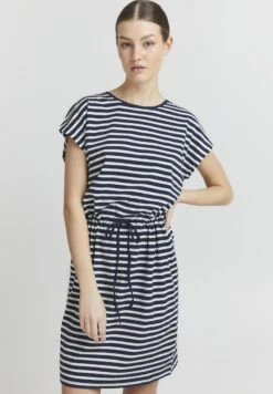 OXMO STILLA - Jerseykleid - Total Eclipse