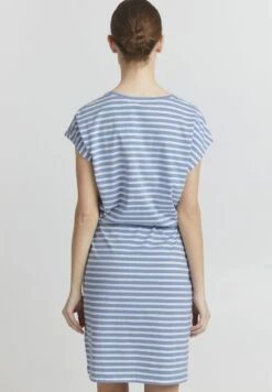 OXMO STILLA - Jerseykleid - Bel Air Blue -OXMO Verkaufsgeschäft c203b32a38d747908338cffb6fa9b35c